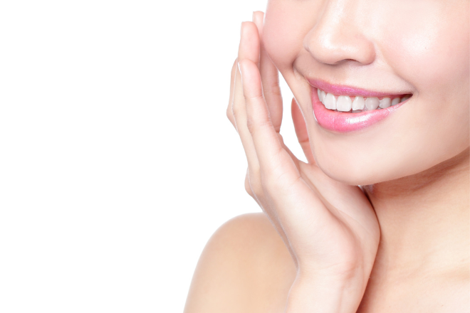 ラミネートベニアですきっ歯の改善が可能！治療の流れと実際の症例を紹介